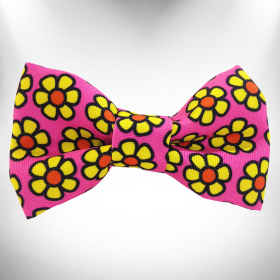 Daisies Doggie Bow Tie (Color: Yellow, size: Small 4"x 2")